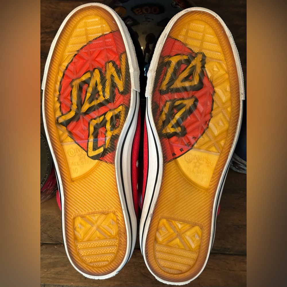 RARE 2013 JASON JESSEE SANTA CRUZ CONVERSE MID-TOPS $275.   🙏🏽 US/10